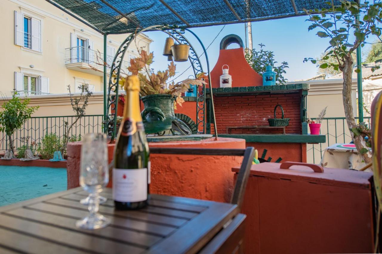 Fay'S Barbeque Garden House -Family Activities Corfu Port 아파트 외부 사진
